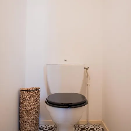 Mezza'cosy, Avec Parking A 2 Pas De La Cite Καρκασόν